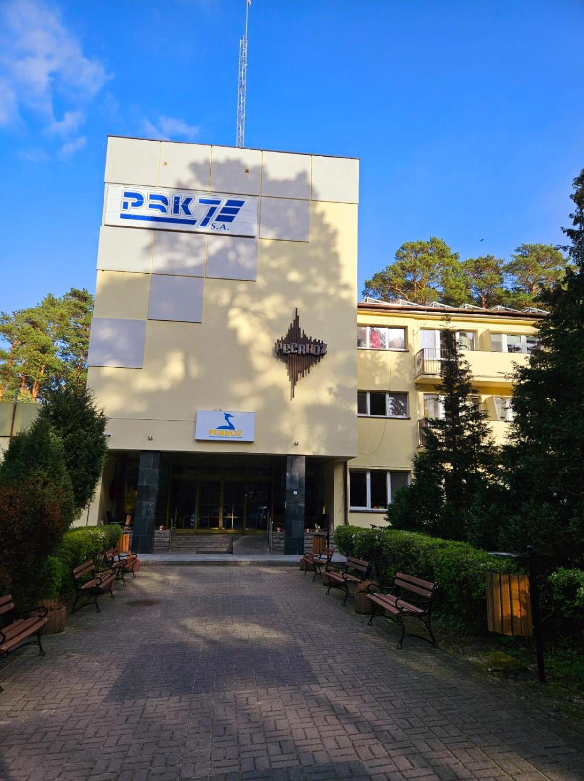 Osrodek Wypoczynkowo-Szkoleniowy Perkoz Krynica Morska Exterior foto